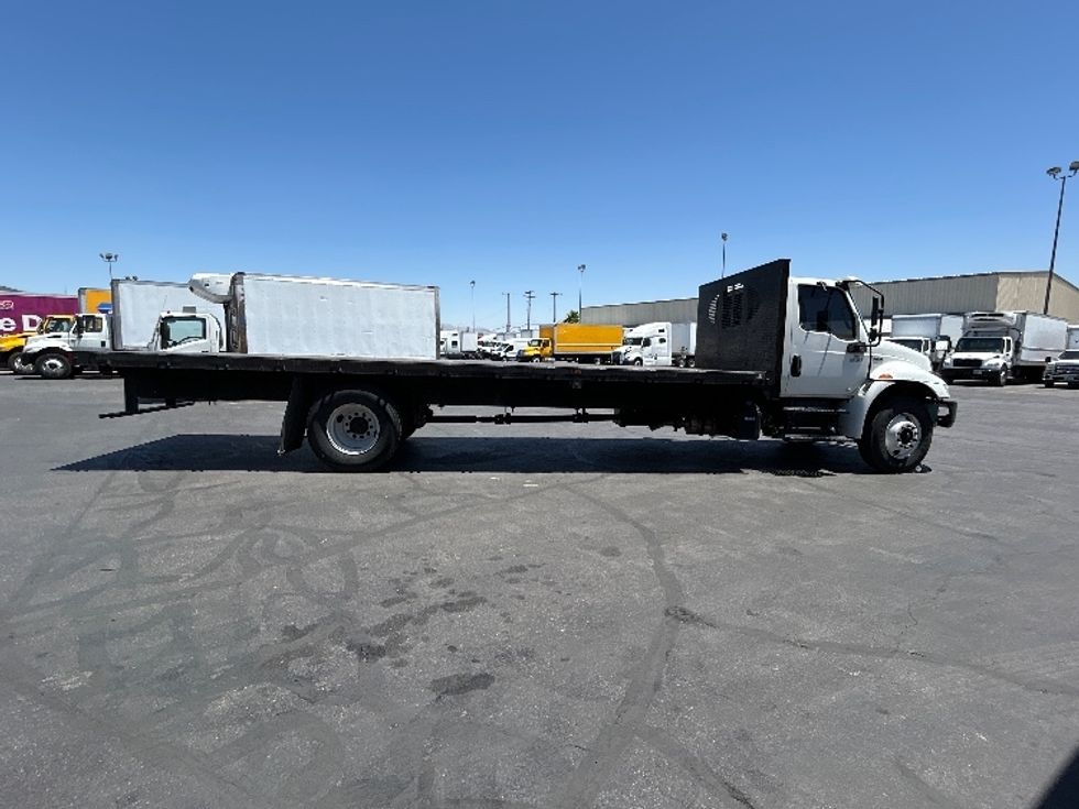 Flatbed Truck-Light and Medium Duty Trucks-International-2020-MV607-Las Vegas-NV-149,530\n\t\tmiles-$ 53,750 - Image 11