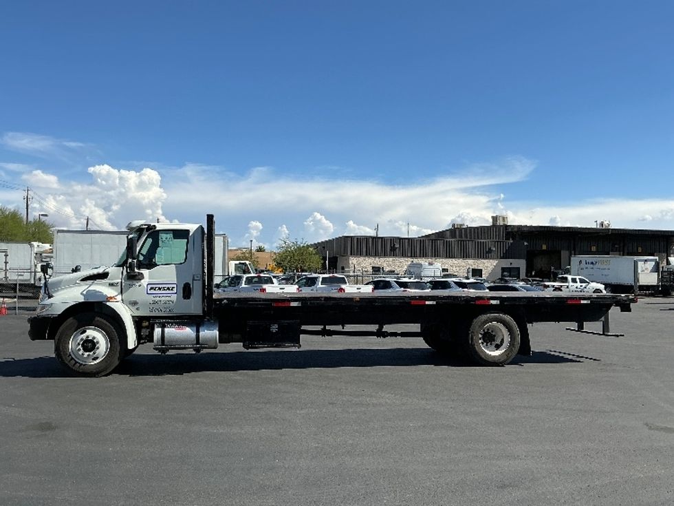 Flatbed Truck-Light and Medium Duty Trucks-International-2020-MV607-Las Vegas-NV-157,179\n\t\tmiles-$ 49,000 - Image 4