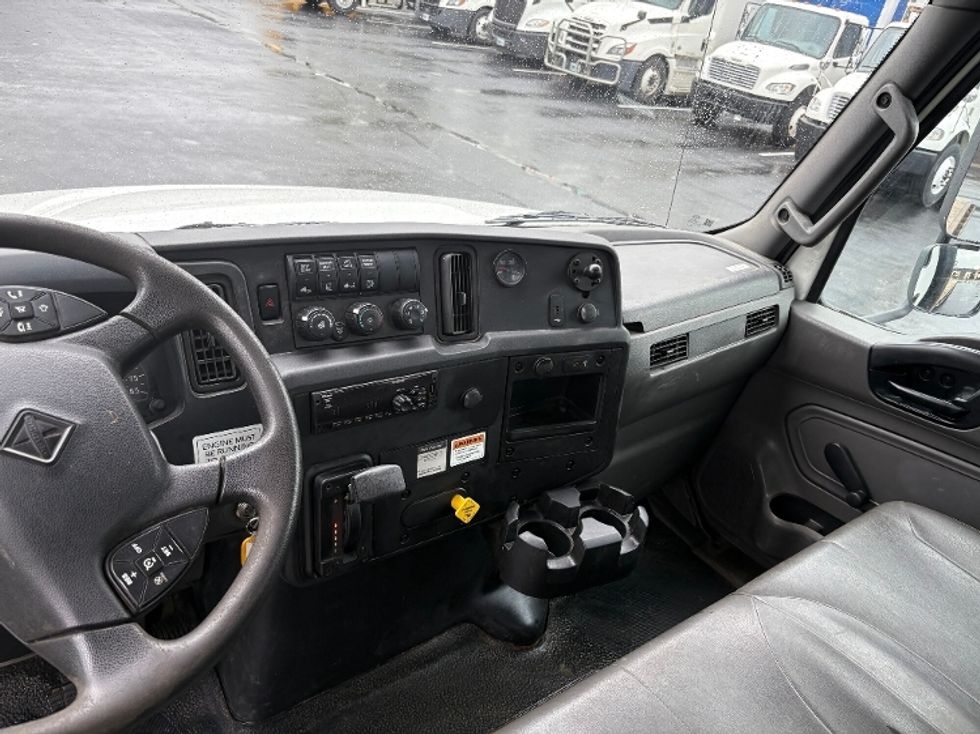 Flatbed Truck-Light and Medium Duty Trucks-International-2020-MV607-Lexington-KY-96,949\n\t\tmiles-$ 51,750 - Image 14