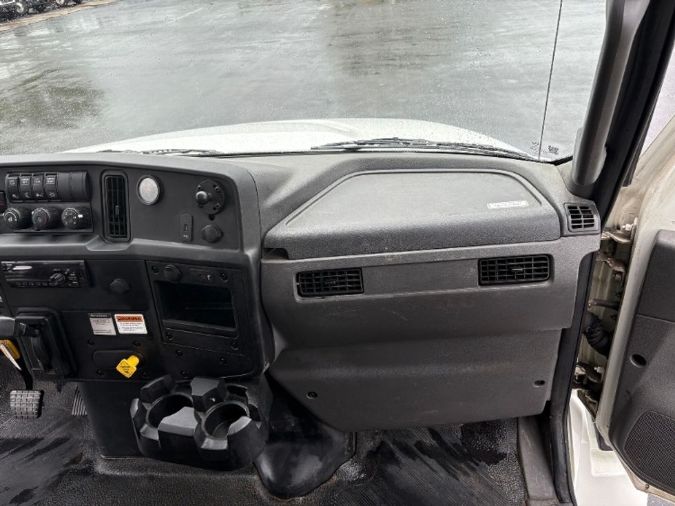 Flatbed Truck-Light and Medium Duty Trucks-International-2020-MV607-Lexington-KY-96,949\n\t\tmiles-$ 51,750 - Image 17