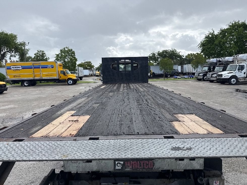 Flatbed Truck-Light and Medium Duty Trucks-International-2020-MV607-Medley-FL-162,082\n\t\tmiles-$ 51,000 - Image 10