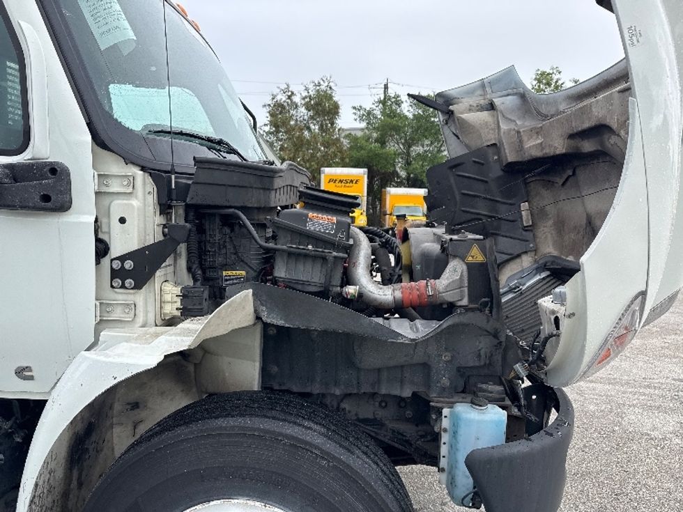 Flatbed Truck-Light and Medium Duty Trucks-International-2020-MV607-Medley-FL-162,082\n\t\tmiles-$ 51,000 - Image 21