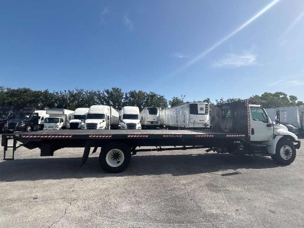 Flatbed Truck-Light and Medium Duty Trucks-International-2020-MV607-Medley-FL-190,100\n\t\tmiles-$ 47,250 - Image 10