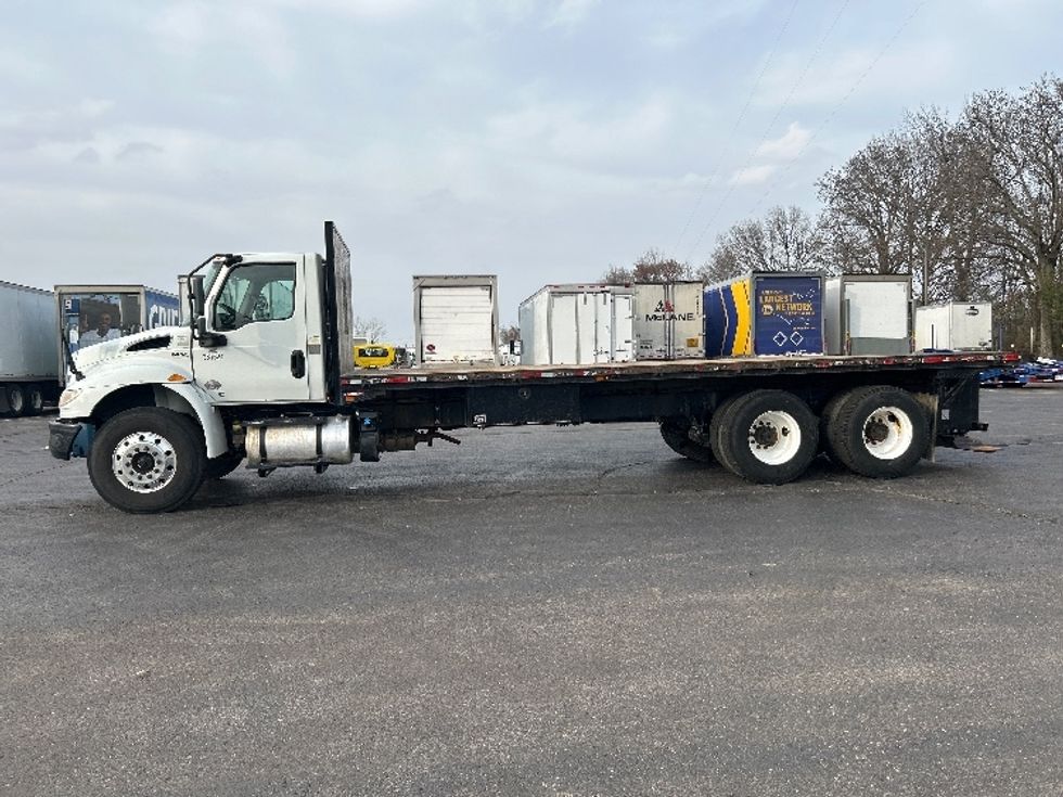 Flatbed Truck-Light and Medium Duty Trucks-International-2020-MV607-Memphis-TN-209,229\n\t\tmiles-$ 61,250 - Image 4