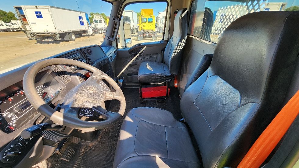 Flatbed Truck-Light and Medium Duty Trucks-International-2020-MV607-Memphis-TN-228,165\n\t\tmiles-$ 54,750 - Image 15