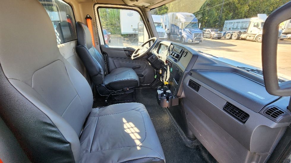 Flatbed Truck-Light and Medium Duty Trucks-International-2020-MV607-Memphis-TN-228,165\n\t\tmiles-$ 54,750 - Image 18