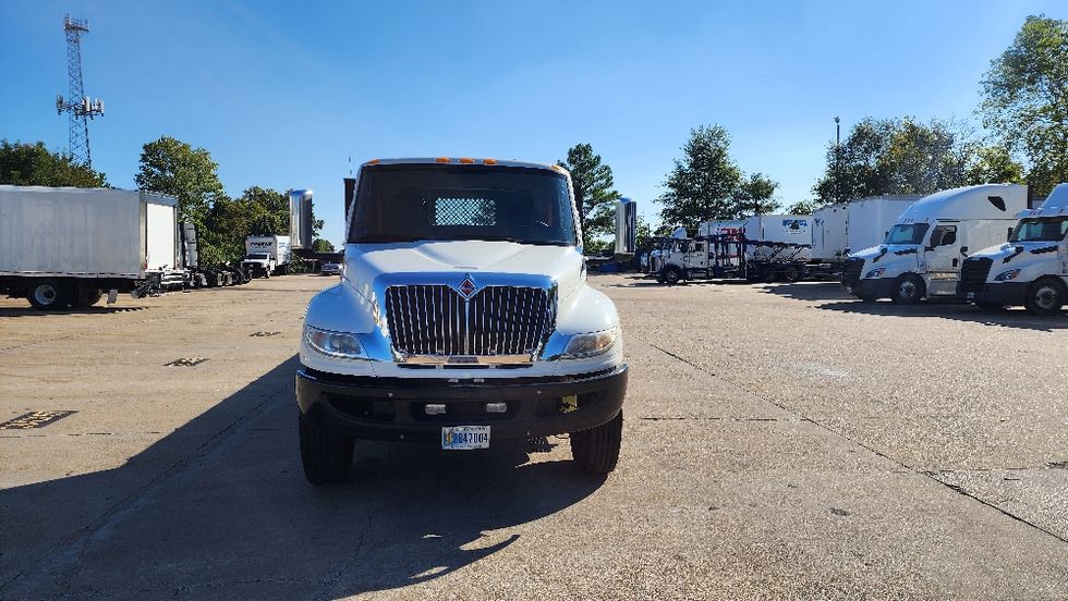 Flatbed Truck-Light and Medium Duty Trucks-International-2020-MV607-Memphis-TN-228,165\n\t\tmiles-$ 54,750 - Image 2