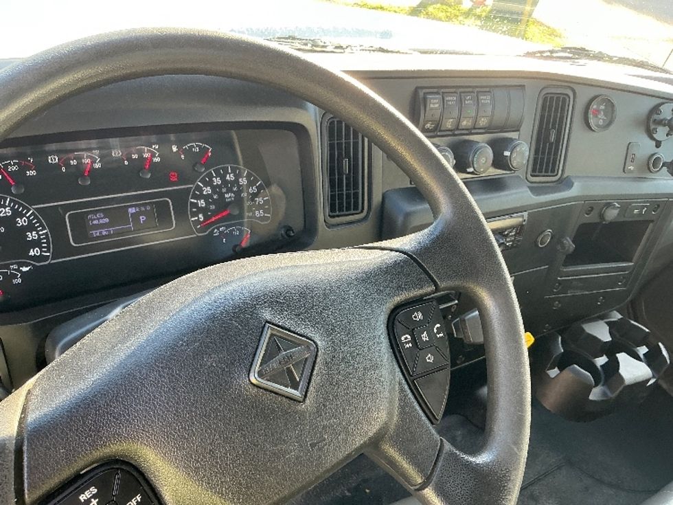 Flatbed Truck-Light and Medium Duty Trucks-International-2020-MV607-Miami-FL-142,170\n\t\tmiles-$ 49,000 - Image 15