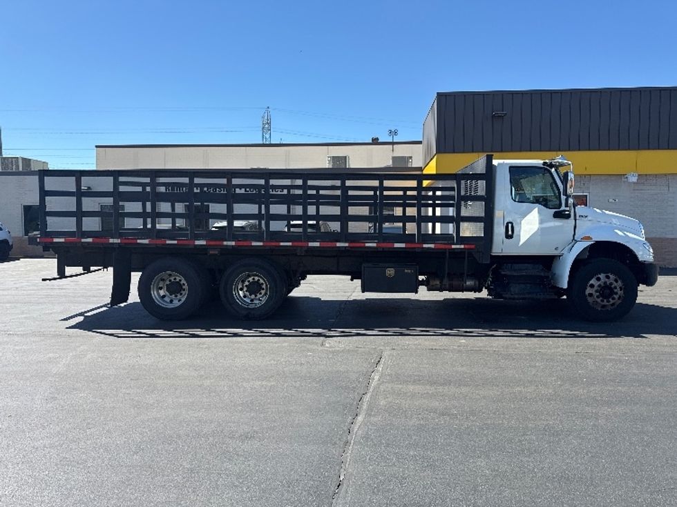 Flatbed Truck-Light and Medium Duty Trucks-International-2020-MV607-Milwaukee-WI-213,392\n\t\tmiles-$ 52,000 - Image 14