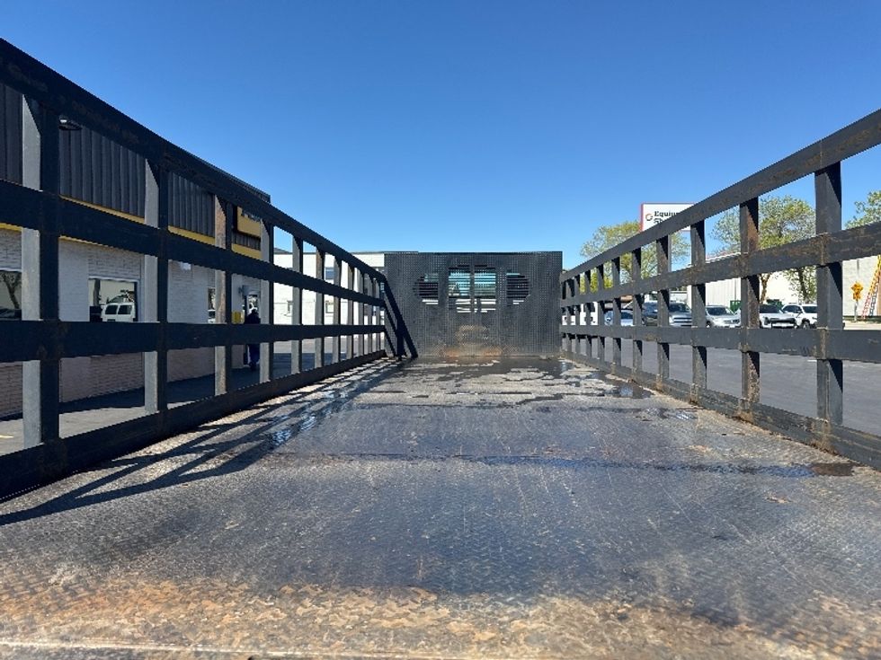 Flatbed Truck-Light and Medium Duty Trucks-International-2020-MV607-Milwaukee-WI-213,392\n\t\tmiles-$ 52,000 - Image 8