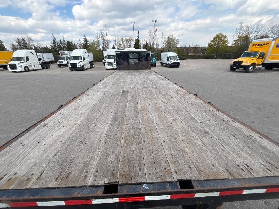 Flatbed Truck-Light and Medium Duty Trucks-International-2020-MV607-Mississauga-ON-111,723\n\t\tkm-$ 93,000 - Image 8