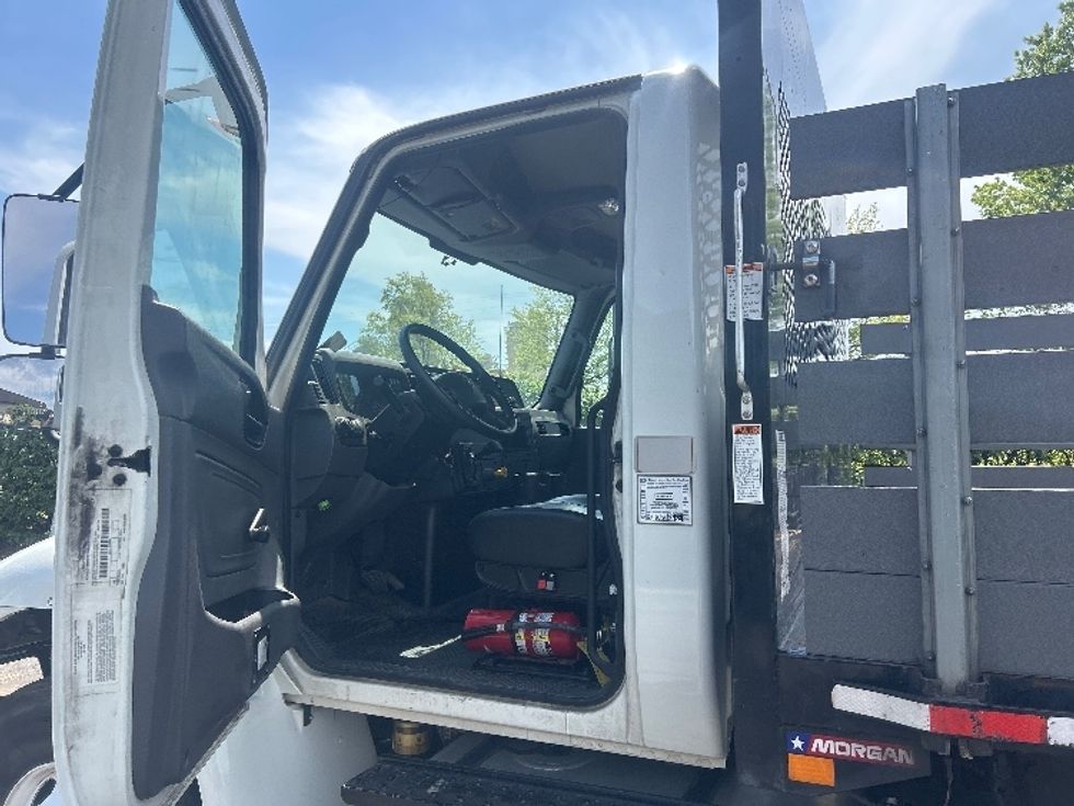 Flatbed Truck-Light and Medium Duty Trucks-International-2020-MV607-Mount Juliet-TN-132,899\n\t\tmiles-$ 60,750 - Image 14