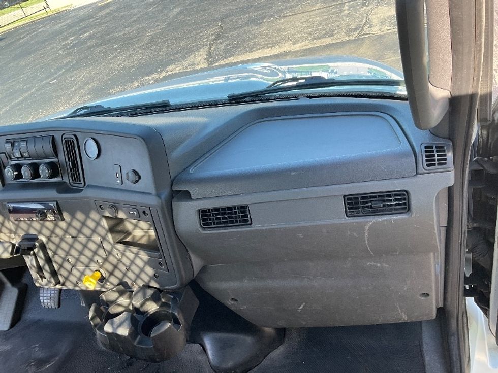 Flatbed Truck-Light and Medium Duty Trucks-International-2020-MV607-Neenah-WI-166,574\n\t\tmiles-$ 45,750 - Image 16