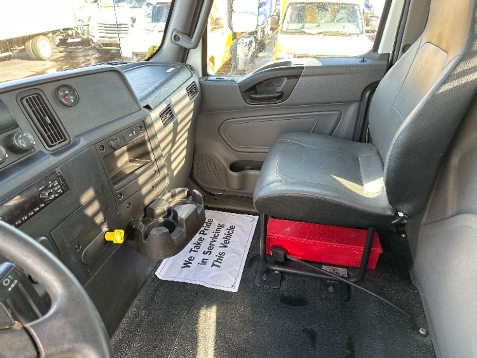 Flatbed Truck-Light and Medium Duty Trucks-International-2020-MV607-New Castle-DE-108,701\n\t\tmiles-$ 61,000 - Image 19