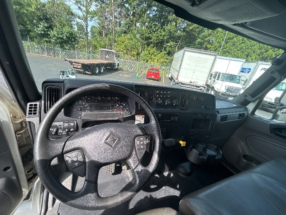 2020 International MV607 MV photo 11