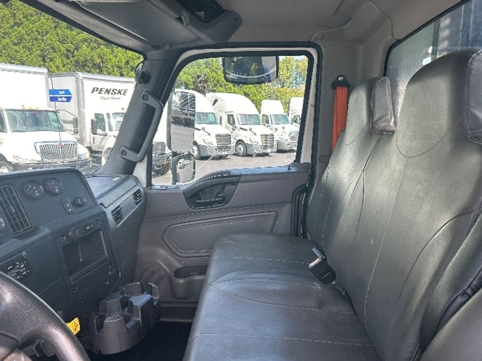 Flatbed Truck-Light and Medium Duty Trucks-International-2020-MV607-Norcross-GA-70,683\n\t\tmiles-$ 64,750 - Image 14