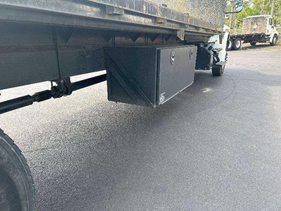 Flatbed Truck-Light and Medium Duty Trucks-International-2020-MV607-Norcross-GA-70,683\n\t\tmiles-$ 64,750 - Image 9