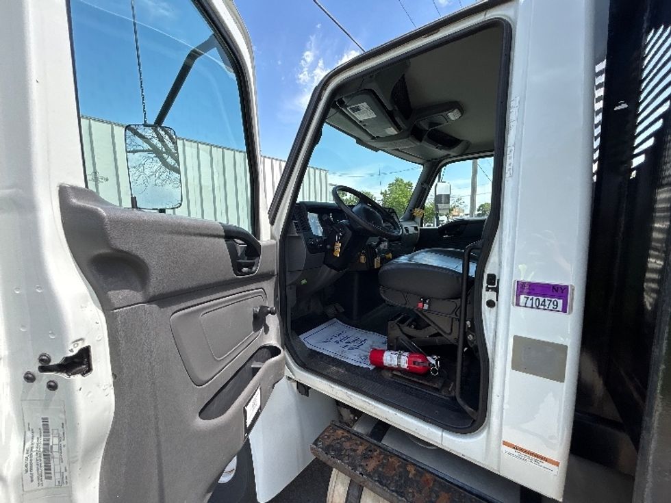 Flatbed Truck-Light and Medium Duty Trucks-International-2020-MV607-Omaha-NE-138,764\n\t\tmiles-$ 49,750 - Image 16