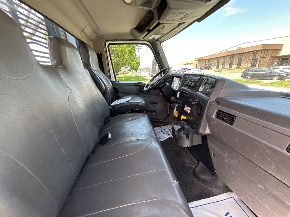 Flatbed Truck-Light and Medium Duty Trucks-International-2020-MV607-Omaha-NE-138,764\n\t\tmiles-$ 49,750 - Image 22