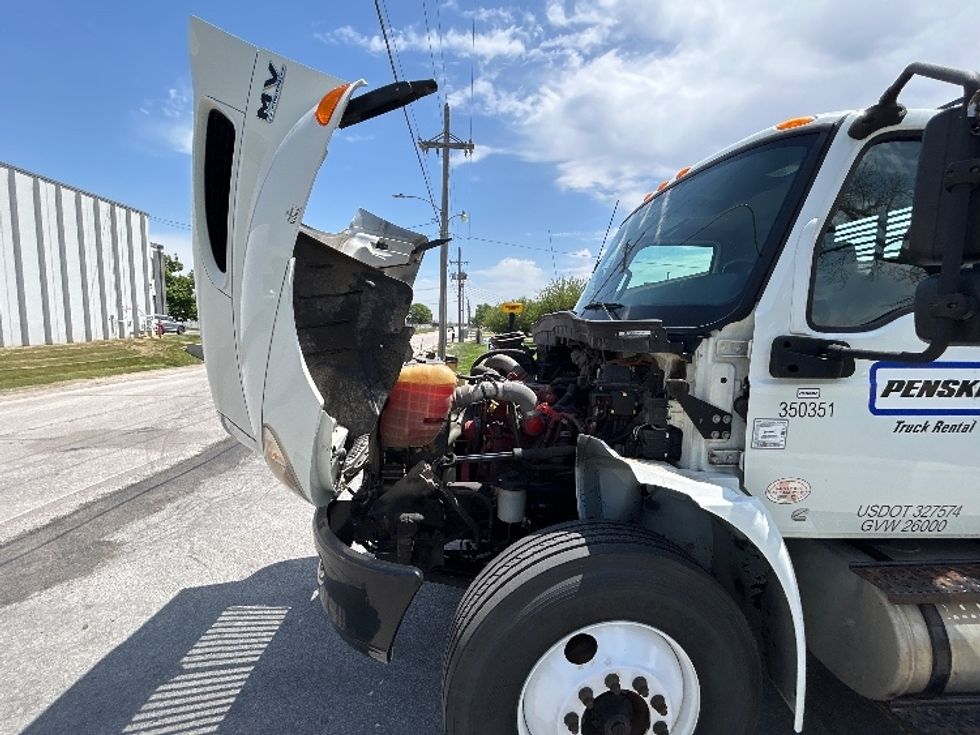 Flatbed Truck-Light and Medium Duty Trucks-International-2020-MV607-Omaha-NE-138,764\n\t\tmiles-$ 49,750 - Image 24