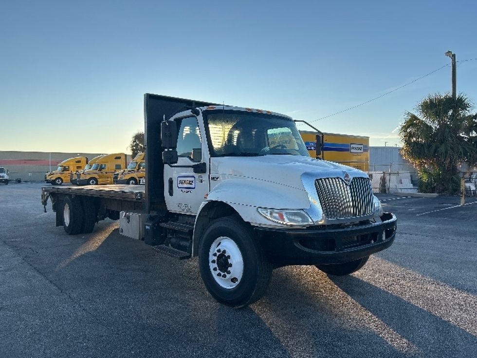 Flatbed Truck-Light and Medium Duty Trucks-International-2020-MV607-Orlando-FL-175,257\n\t\tmiles-$ 42,750 - Image 1