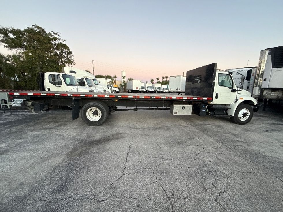 Flatbed Truck-Light and Medium Duty Trucks-International-2020-MV607-Orlando-FL-89,486\n\t\tmiles-$ 54,750 - Image 15