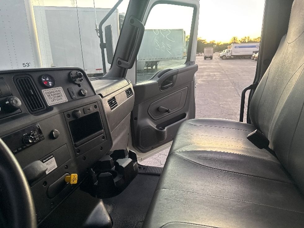 Flatbed Truck-Light and Medium Duty Trucks-International-2020-MV607-Orlando-FL-89,486\n\t\tmiles-$ 54,750 - Image 19