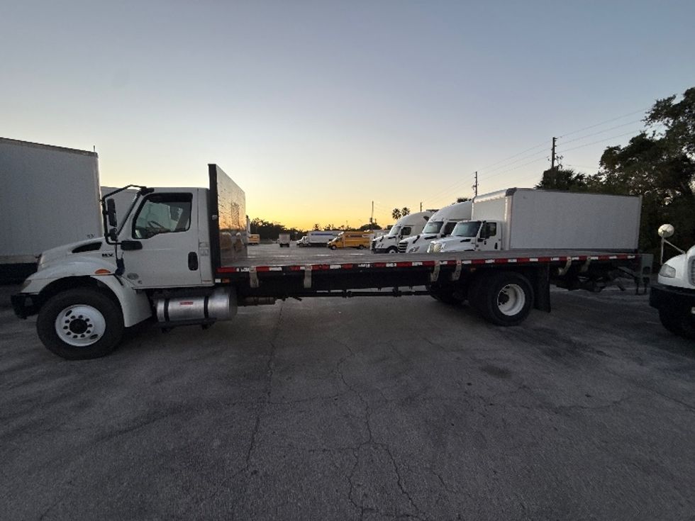 Flatbed Truck-Light and Medium Duty Trucks-International-2020-MV607-Orlando-FL-89,486\n\t\tmiles-$ 54,750 - Image 4