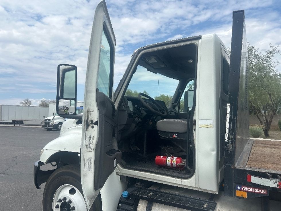 Flatbed Truck-Light and Medium Duty Trucks-International-2020-MV607-Phoenix-AZ-233,421\n\t\tmiles-$ 38,250 - Image 13