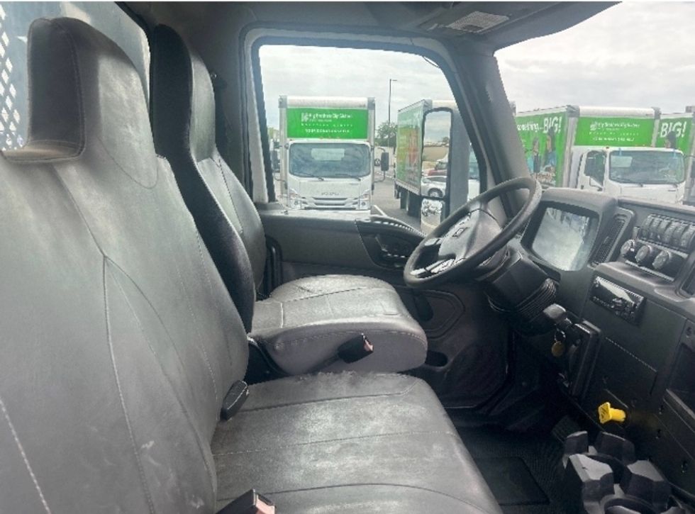 Flatbed Truck-Light and Medium Duty Trucks-International-2020-MV607-Phoenix-AZ-233,421\n\t\tmiles-$ 38,250 - Image 19