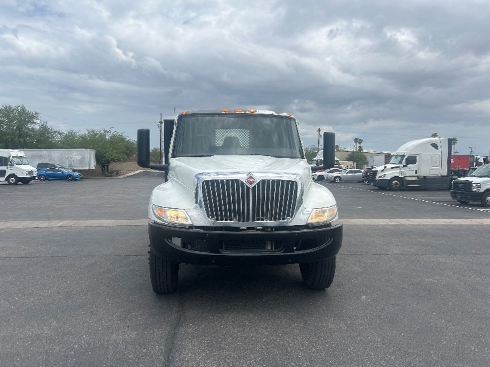 Flatbed Truck-Light and Medium Duty Trucks-International-2020-MV607-Phoenix-AZ-233,421\n\t\tmiles-$ 38,250 - Image 2