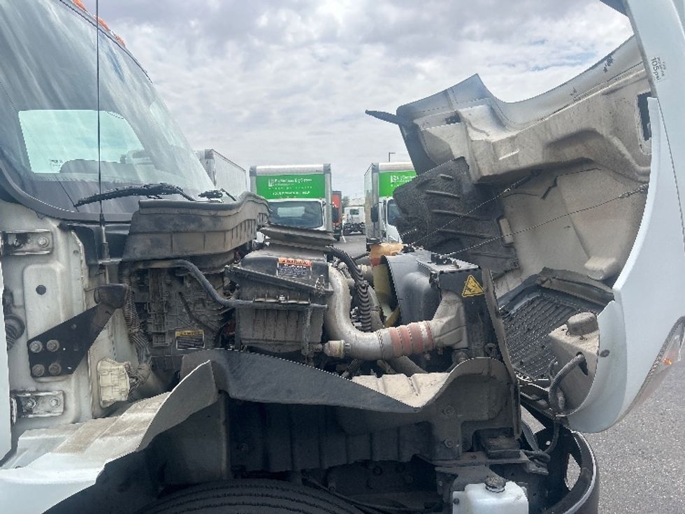 Flatbed Truck-Light and Medium Duty Trucks-International-2020-MV607-Phoenix-AZ-233,421\n\t\tmiles-$ 38,250 - Image 20