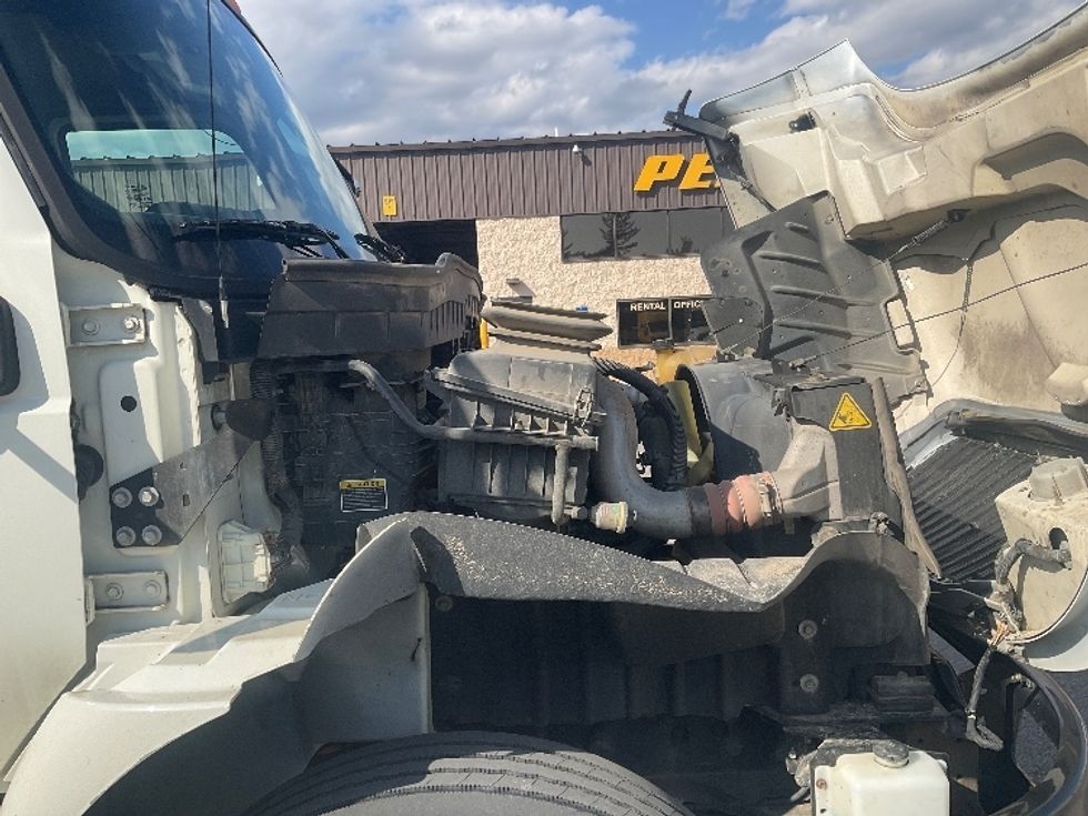 2020 International MV607 MV photo 19
