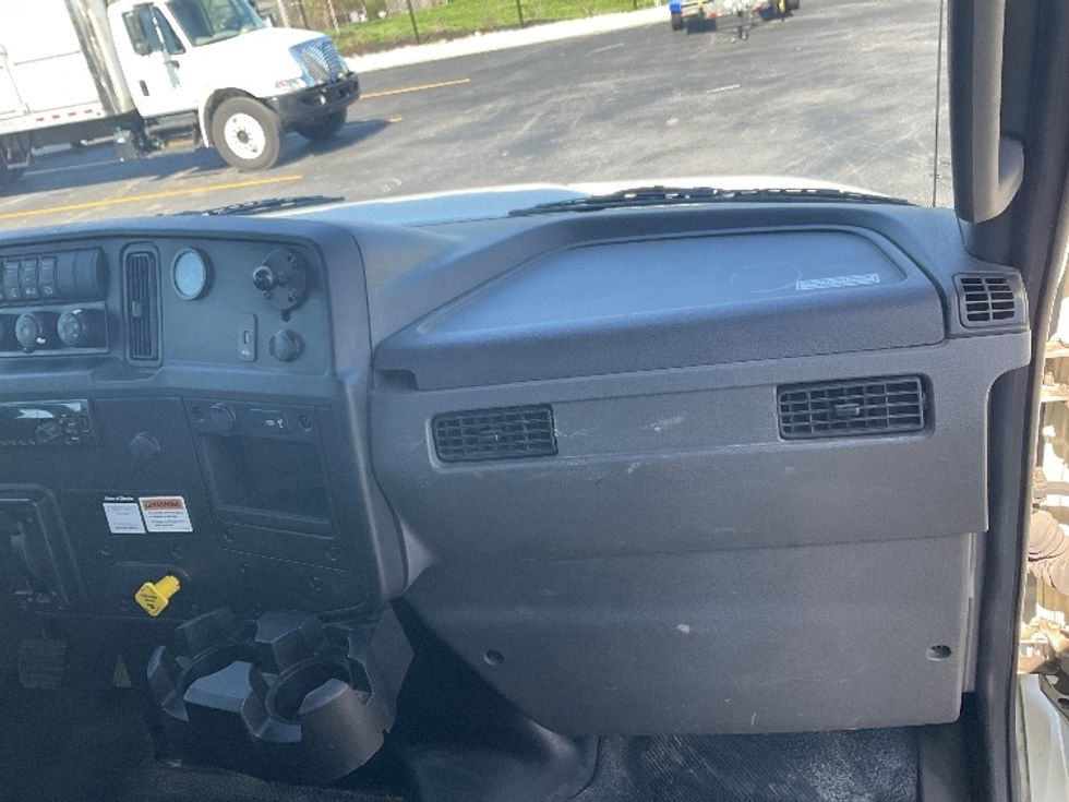 Flatbed Truck-Light and Medium Duty Trucks-International-2020-MV607-Piqua-OH-145,649\n\t\tmiles-$ 56,750 - Image 20