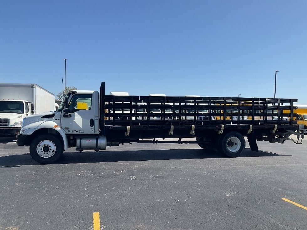 Flatbed Truck-Light and Medium Duty Trucks-International-2020-MV607-Piqua-OH-145,649\n\t\tmiles-$ 56,750 - Image 4