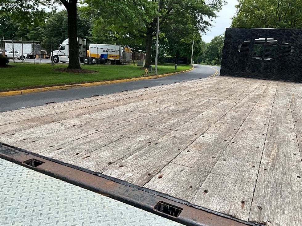 Flatbed Truck-Light and Medium Duty Trucks-International-2020-MV607-Reading-PA-211,100\n\t\tmiles-$ 44,750 - Image 11