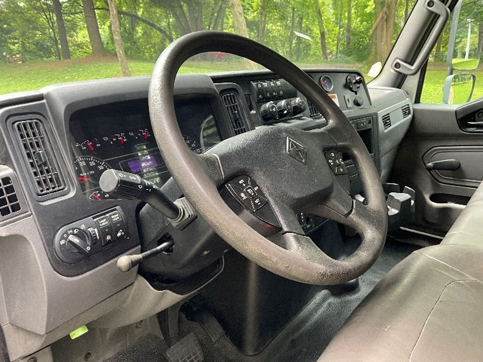 Flatbed Truck-Light and Medium Duty Trucks-International-2020-MV607-Reading-PA-211,100\n\t\tmiles-$ 44,750 - Image 17