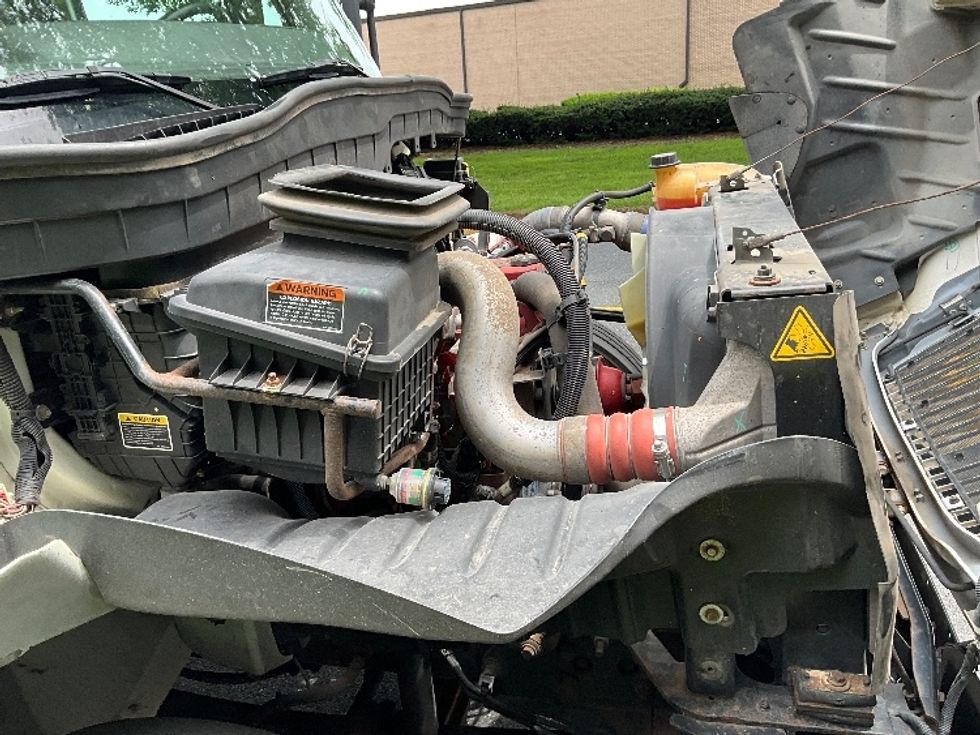 Flatbed Truck-Light and Medium Duty Trucks-International-2020-MV607-Reading-PA-211,100\n\t\tmiles-$ 44,750 - Image 23