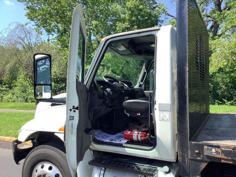 Flatbed Truck-Light and Medium Duty Trucks-International-2020-MV607-Reading-PA-249,429\n\t\tmiles-$ 39,500 - Image 13