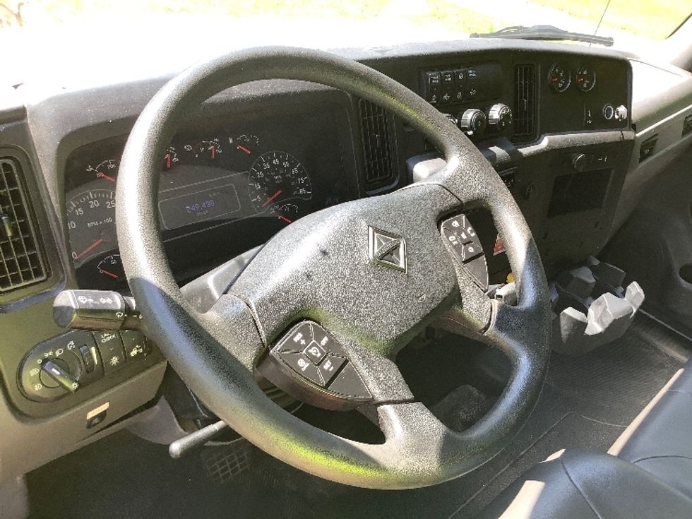 Flatbed Truck-Light and Medium Duty Trucks-International-2020-MV607-Reading-PA-249,429\n\t\tmiles-$ 39,500 - Image 14