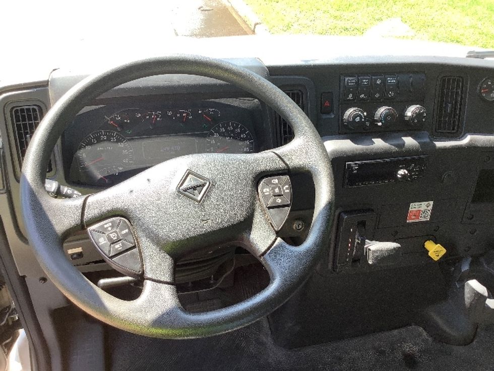 Flatbed Truck-Light and Medium Duty Trucks-International-2020-MV607-Reading-PA-249,429\n\t\tmiles-$ 39,500 - Image 15