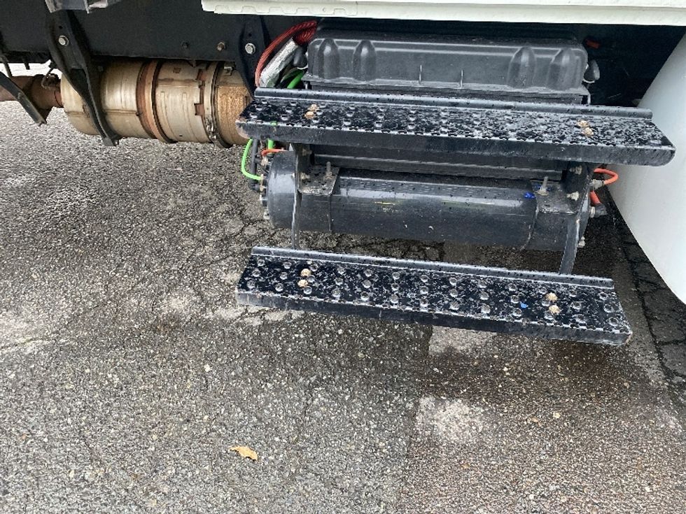 Flatbed Truck-Light and Medium Duty Trucks-International-2020-MV607-Seattle-WA-100,378\n\t\tmiles-$ 52,250 - Image 28