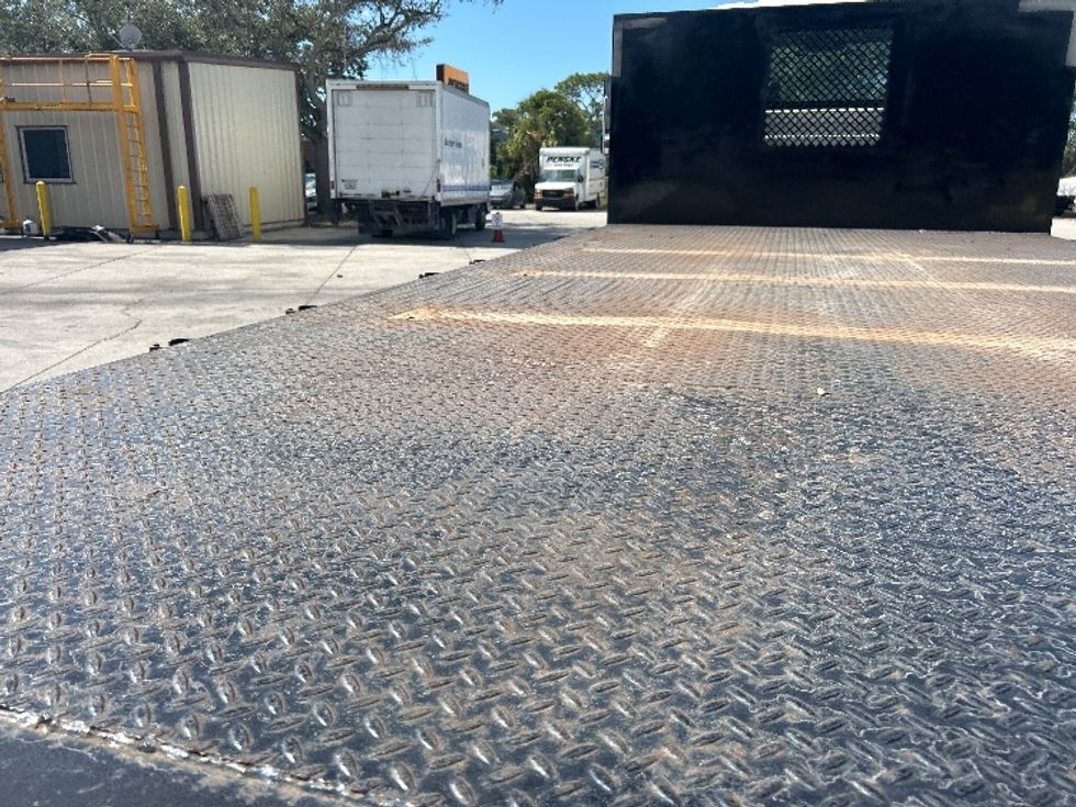 Flatbed Truck-Light and Medium Duty Trucks-International-2020-MV607-Tampa-FL-108,157\n\t\tmiles-$ 49,000 - Image 11