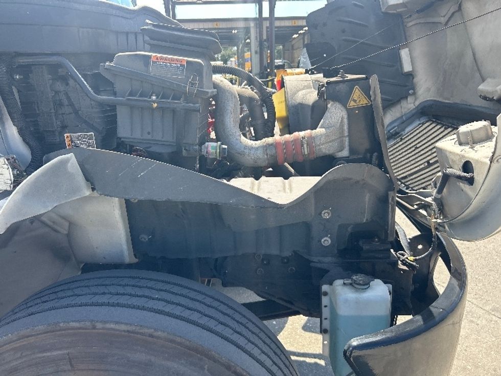 Flatbed Truck-Light and Medium Duty Trucks-International-2020-MV607-Tampa-FL-108,157\n\t\tmiles-$ 49,000 - Image 23