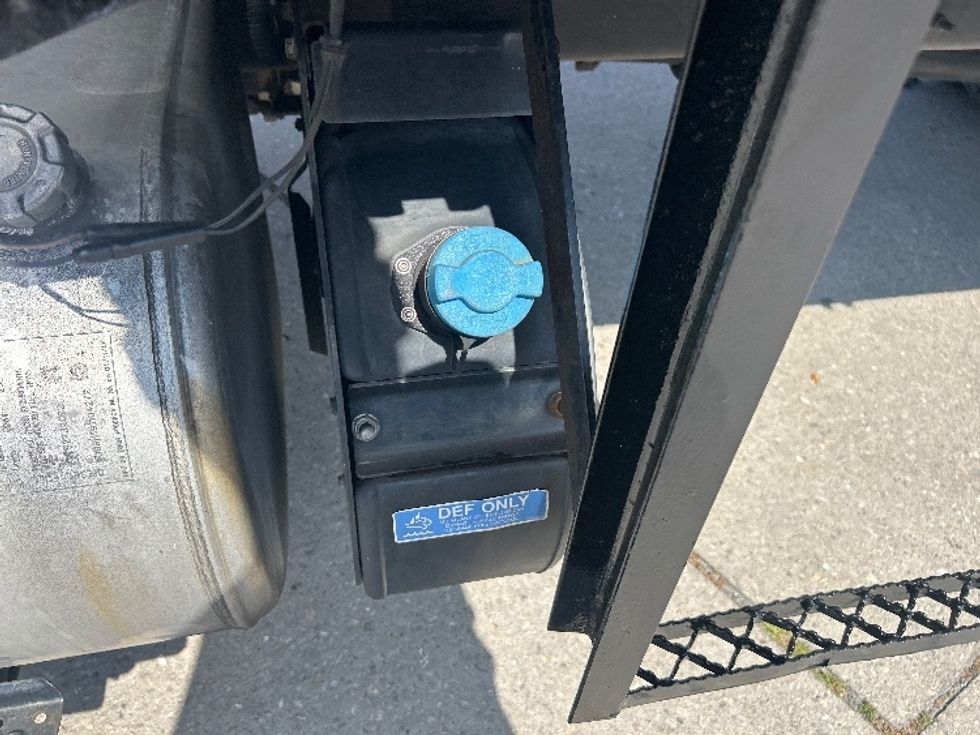 Flatbed Truck-Light and Medium Duty Trucks-International-2020-MV607-Tampa-FL-108,157\n\t\tmiles-$ 49,000 - Image 25