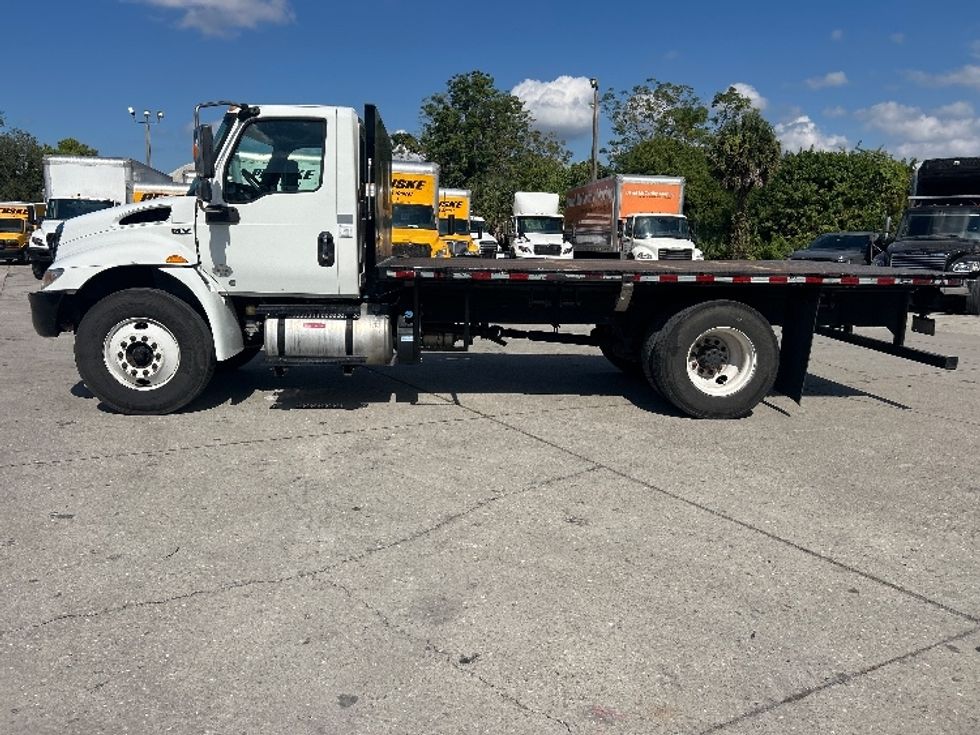 2020 International MV607 MV photo 4