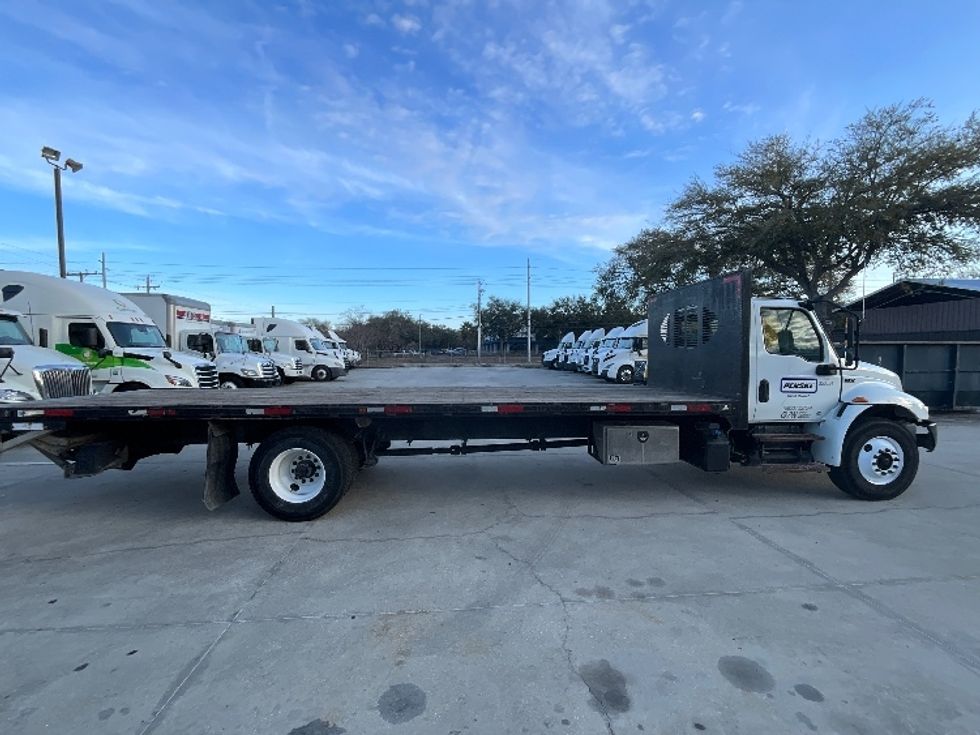 Flatbed Truck-Light and Medium Duty Trucks-International-2020-MV607-Tampa-FL-119,886\n\t\tmiles-$ 48,750 - Image 13