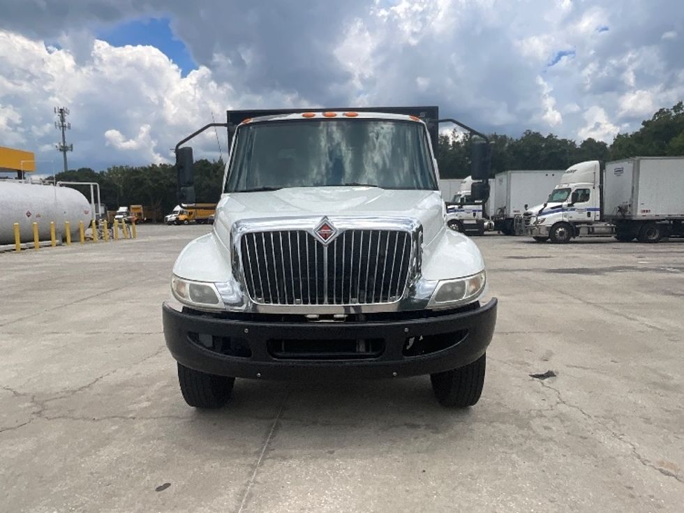 Flatbed Truck-Light and Medium Duty Trucks-International-2020-MV607-Tampa-FL-167,781\n\t\tmiles-$ 47,750 - Image 2