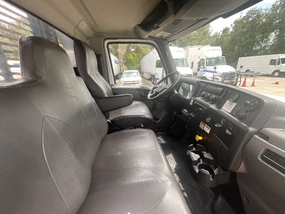 Flatbed Truck-Light and Medium Duty Trucks-International-2020-MV607-Tampa-FL-167,781\n\t\tmiles-$ 47,750 - Image 20