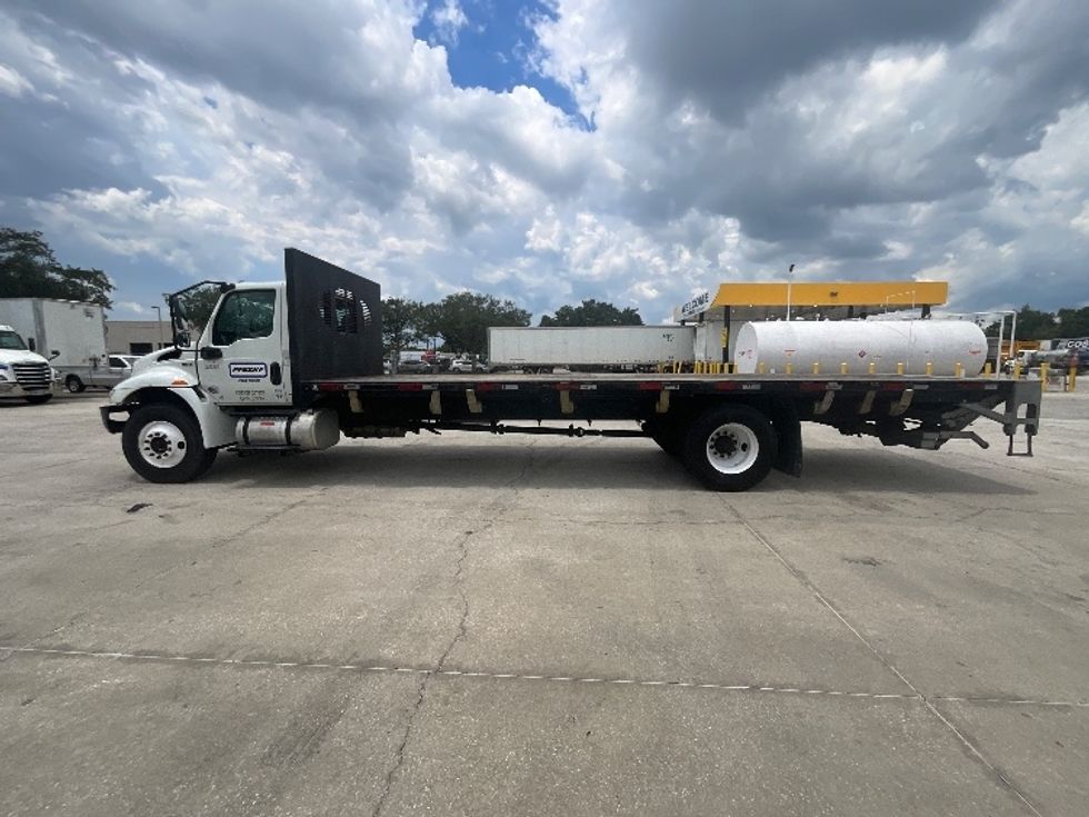 Flatbed Truck-Light and Medium Duty Trucks-International-2020-MV607-Tampa-FL-167,781\n\t\tmiles-$ 47,750 - Image 4